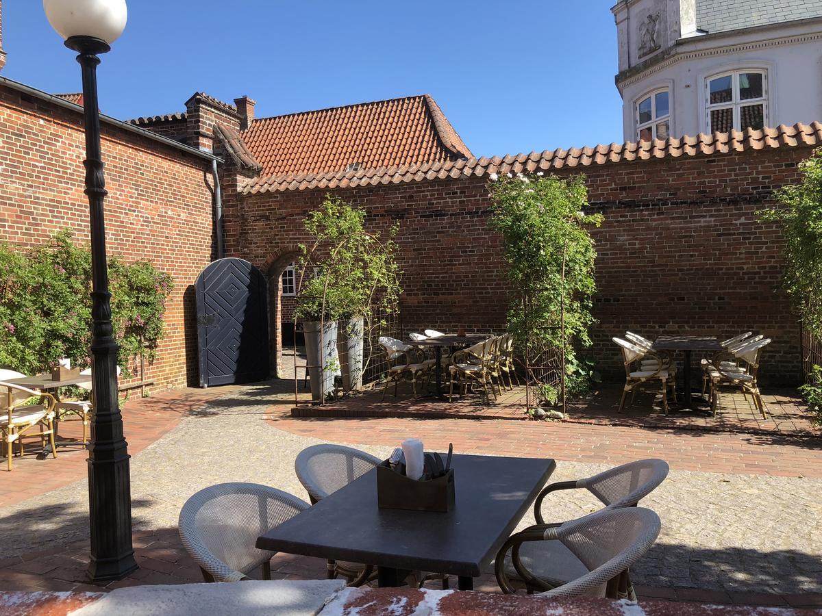 Bed & Breakfast Den Gamle Arrest