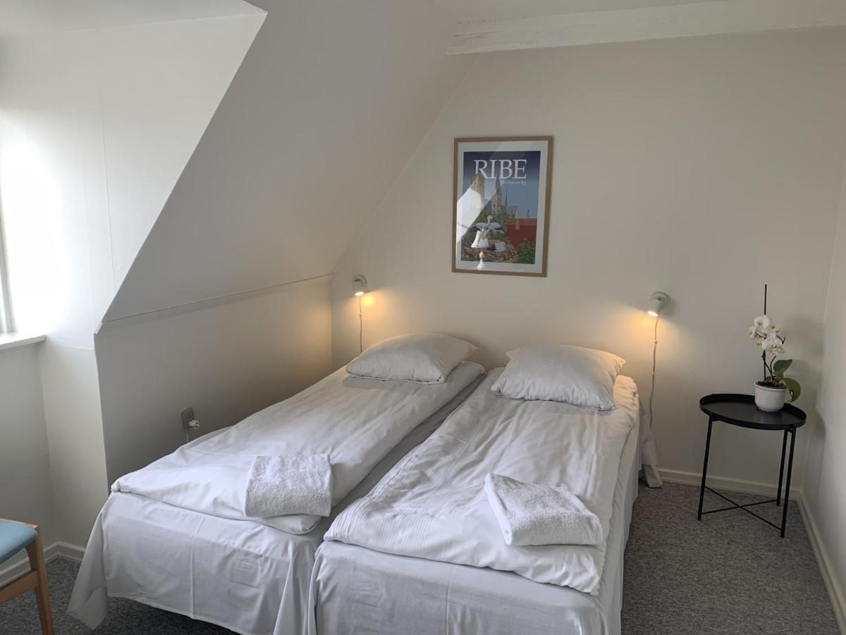 Den Gamle Arrest Bed & Breakfast 3*