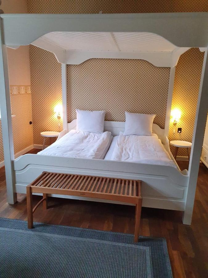 Bed & Breakfast Den Gamle Arrest 3*